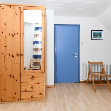 Holiday home Dohlennest *